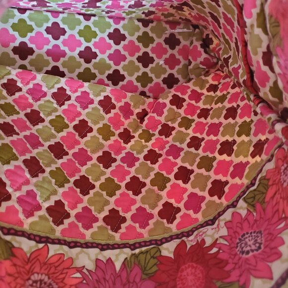 Vera Bradley Hello Dahlia bag 14in x 13in x 4in - Picture 6 of 6